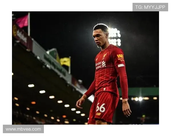 外国足球明星签名的珍贵收藏与背后的故事揭秘 外国足球明星签名的珍贵收藏与背后的故事揭秘